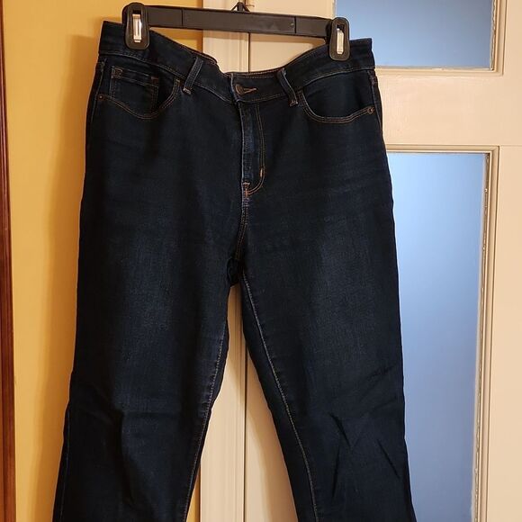 Old Navy Women's "Pop Icon Skinny" Dark Wash Jeans Size 10 - Picture 3 of 8